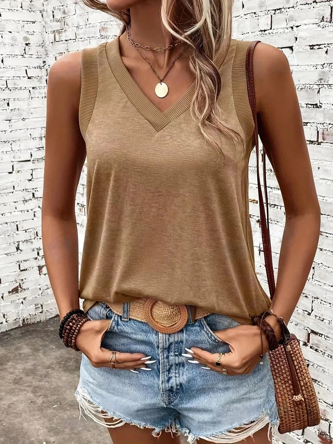 Assila Breathable Cotton V-Neck Top