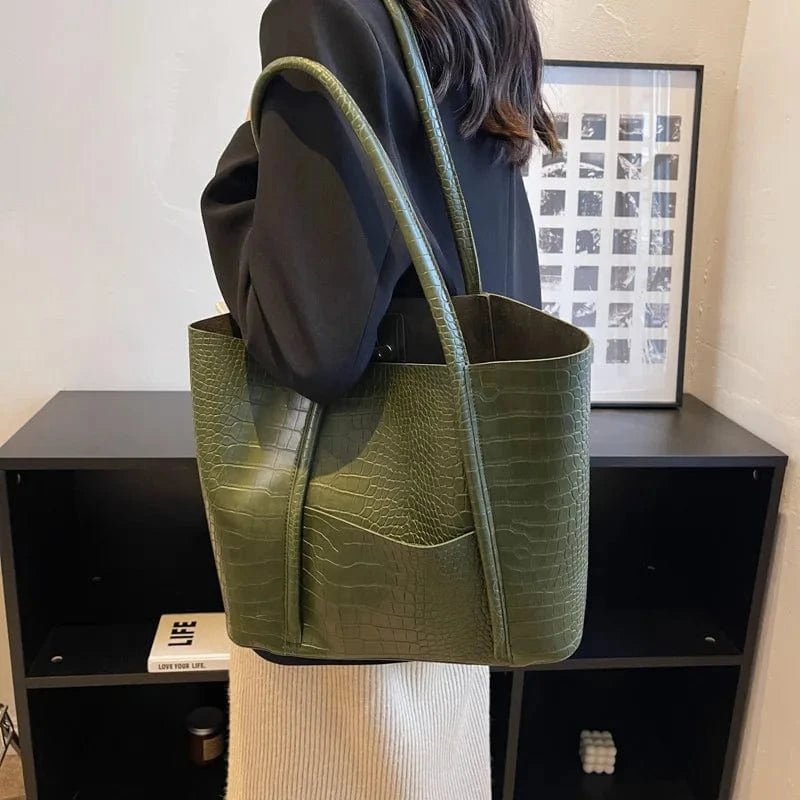 Betina - Leather Shoulder Bag