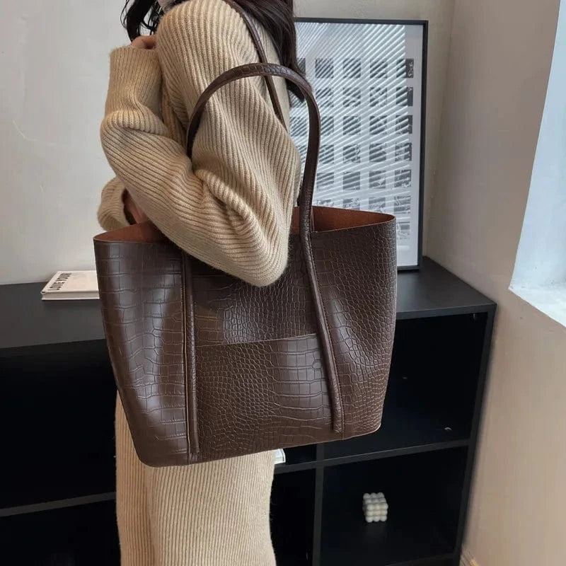 Betina - Leather Shoulder Bag